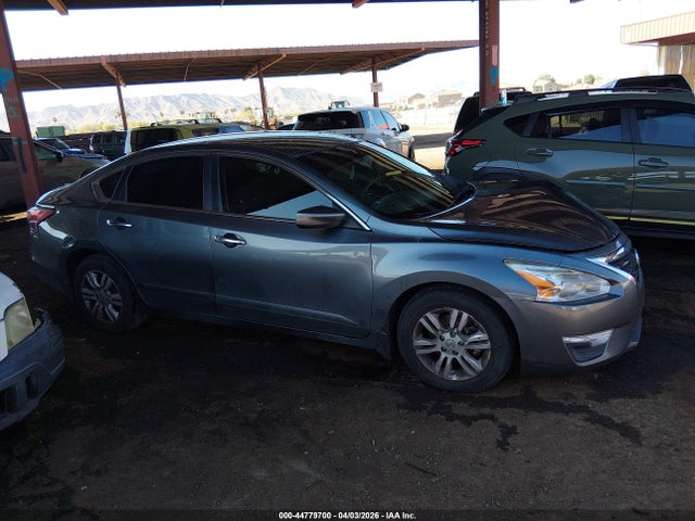 Nissan Altima 2.5 S 2014 1N4AL3AP3EN356922 Image 13