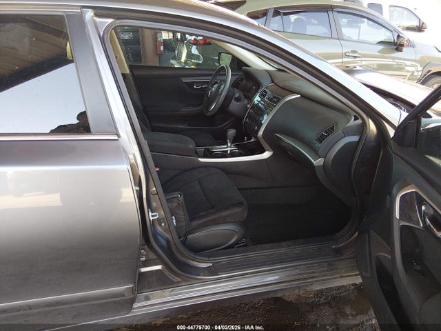 Nissan Altima 2.5 S 2014 1N4AL3AP3EN356922 Image 5
