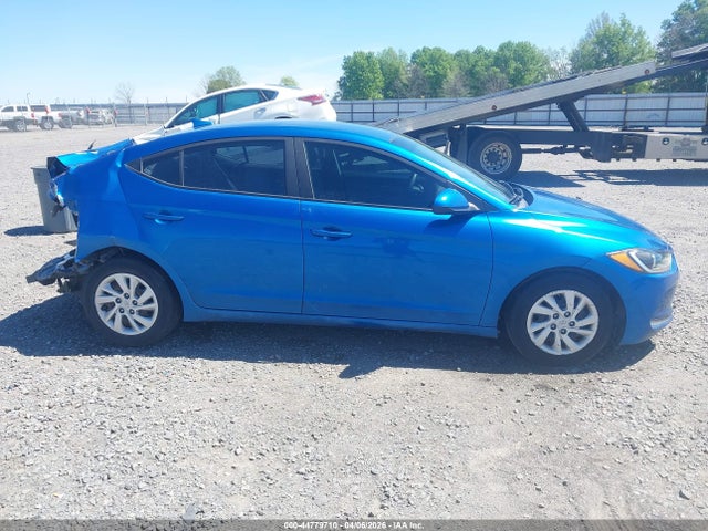 Продажа на аукционе авто 2017 Hyundai Elantra Se, vin: 5NPD74LFXHH149065, номер лота: 44779710