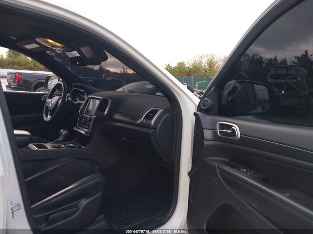 Продажа на аукционе авто 2017 Jeep Grand Cherokee Altitude 4x4, vin: 1C4RJFAG9HC905768, номер лота: 44779715