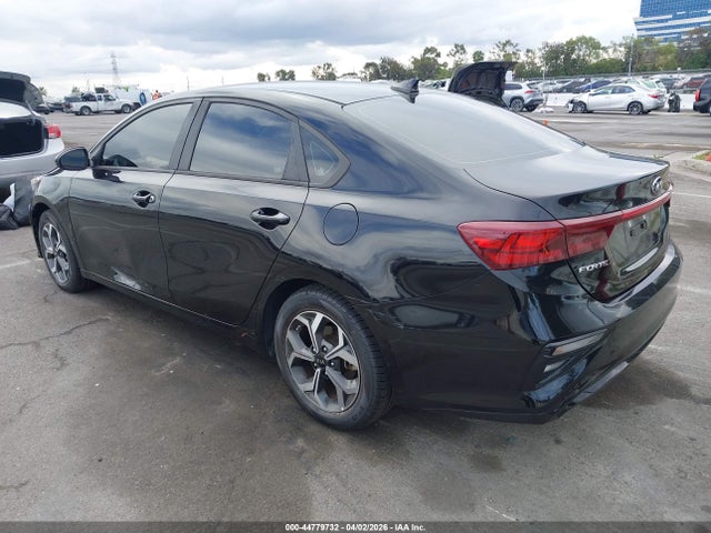 KIA Forte Lxs 2020 3KPF24AD2LE249120 Image 3