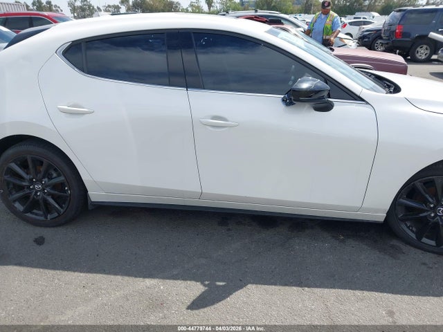 JM1BPAMM1R1716615 Mazda Mazda3 2.5 S Preferred