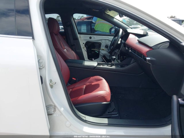 JM1BPAMM1R1716615 Mazda Mazda3 2.5 S Preferred