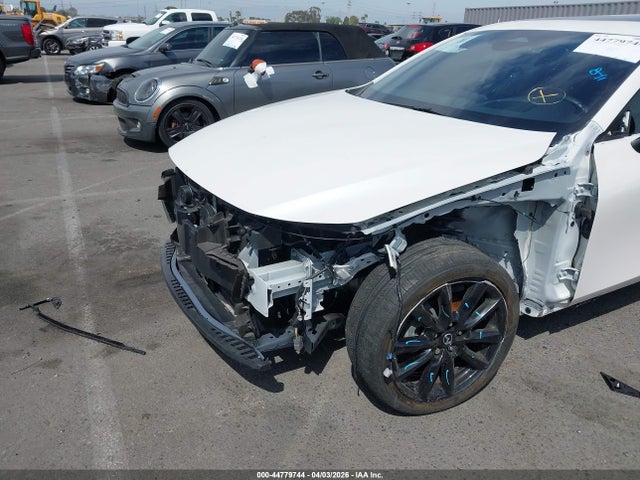 JM1BPAMM1R1716615 Mazda Mazda3 2.5 S Preferred