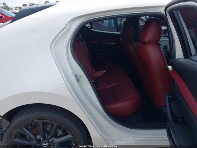 JM1BPAMM1R1716615 Mazda Mazda3 2.5 S Preferred