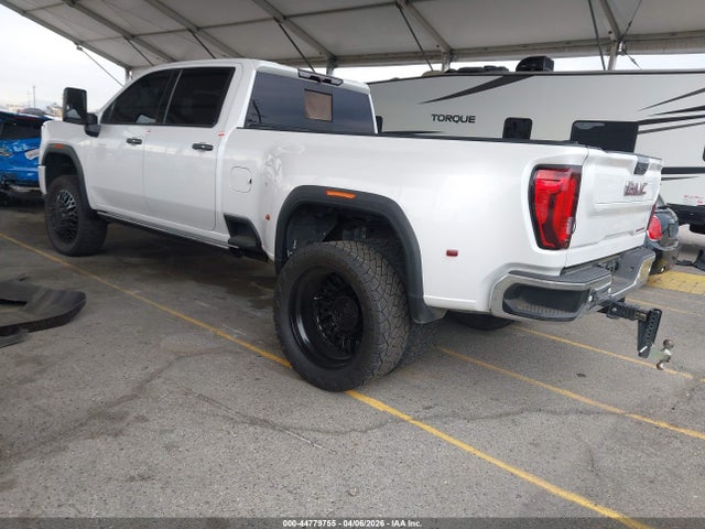 44779755 :رقم المزاد ، 1GT49WEY6NF225925 vin ، 2022 Gmc Sierra 3500hd 4wd  Long Bed Denali مزاد بيع