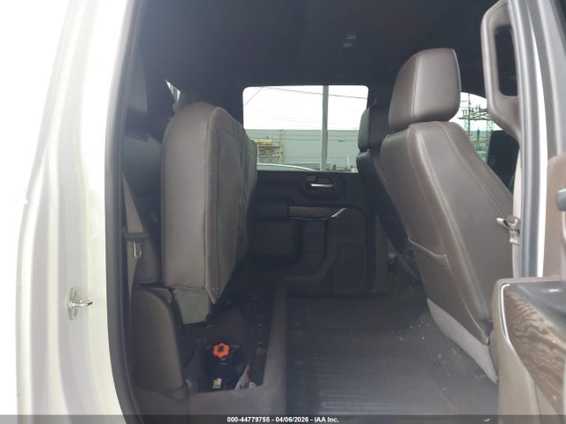 44779755 :رقم المزاد ، 1GT49WEY6NF225925 vin ، 2022 Gmc Sierra 3500hd 4wd  Long Bed Denali مزاد بيع
