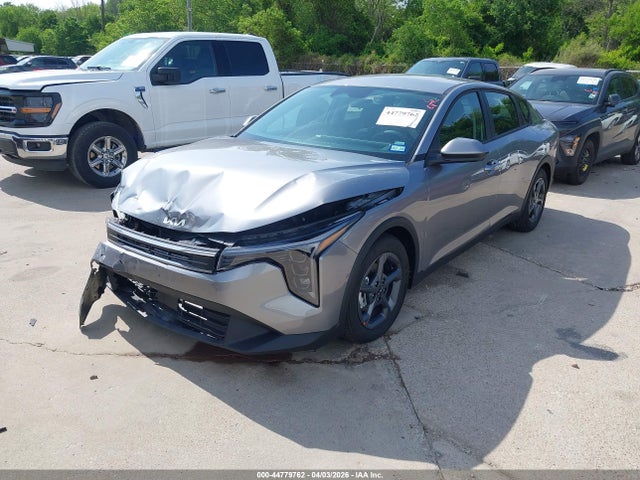 44779762 :رقم المزاد ، 3KPFT4DE0TE305833 vin ، 2026 Kia K4 Lxs مزاد بيع