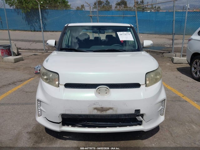 Scion Xb Release Series 2014 JTLZE4FE8EJ062576 Image 12