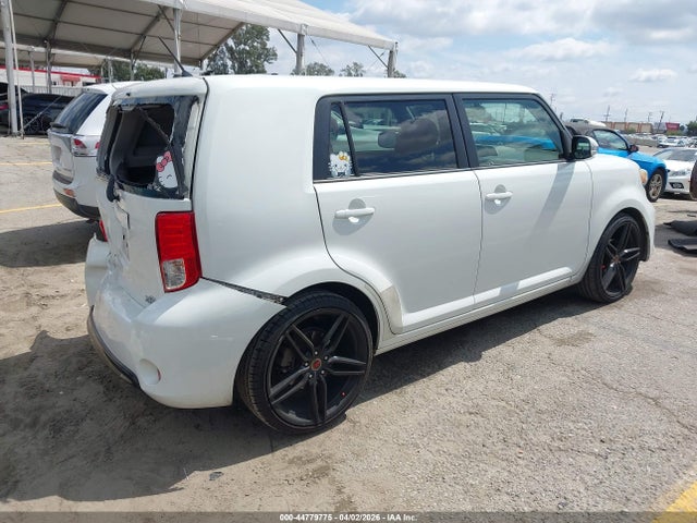 Scion Xb Release Series 2014 JTLZE4FE8EJ062576 Image 4