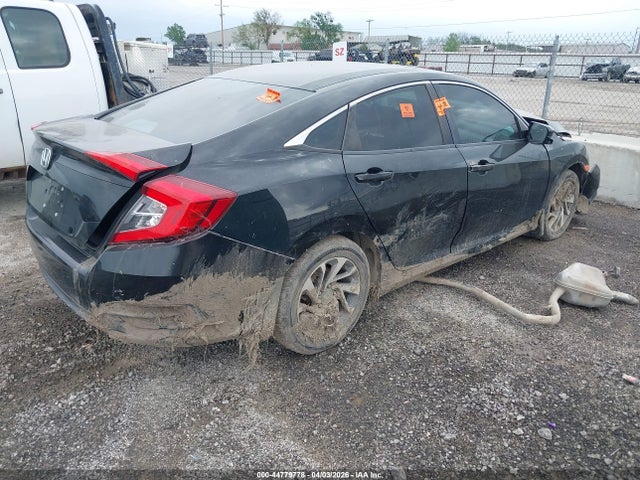 44779778 :رقم المزاد ، 19XFC2F70GE065854 vin ، 2016 Honda Civic Ex مزاد بيع