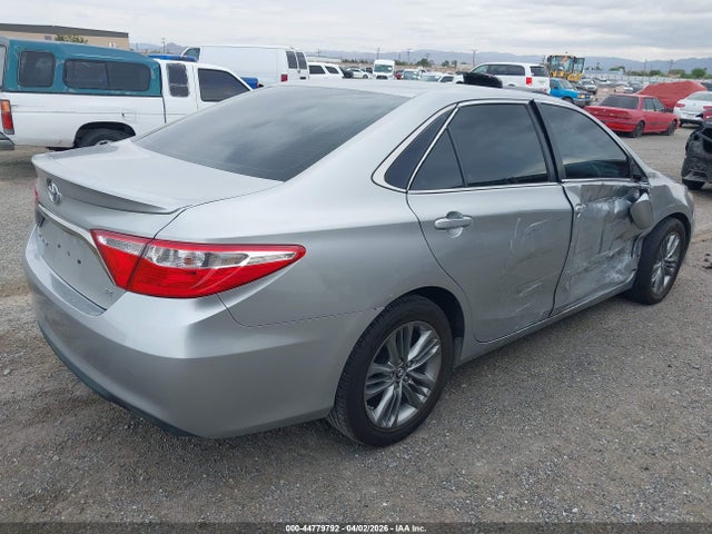 4T1BF1FK6GU266336 Toyota CAMRY SE