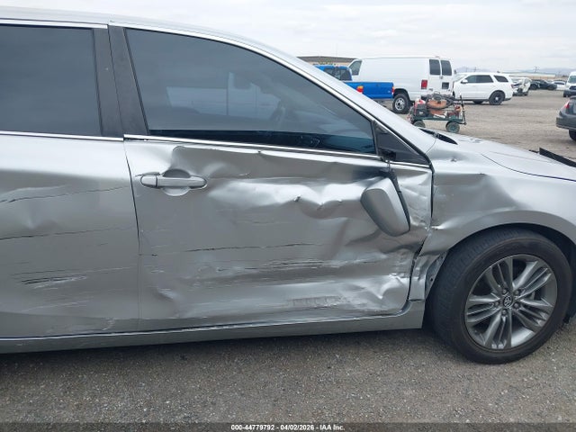 4T1BF1FK6GU266336 Toyota CAMRY SE