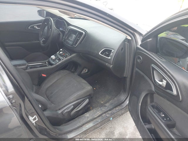Aukcja sprzedaży 2015 Chrysler 200 Limited, vin: 1C3CCCAB9FN738580, numer aukcji: 44779795