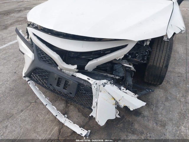 2018 TOYOTA CAMRY 4T1B11HK9JU605299 Photo 5