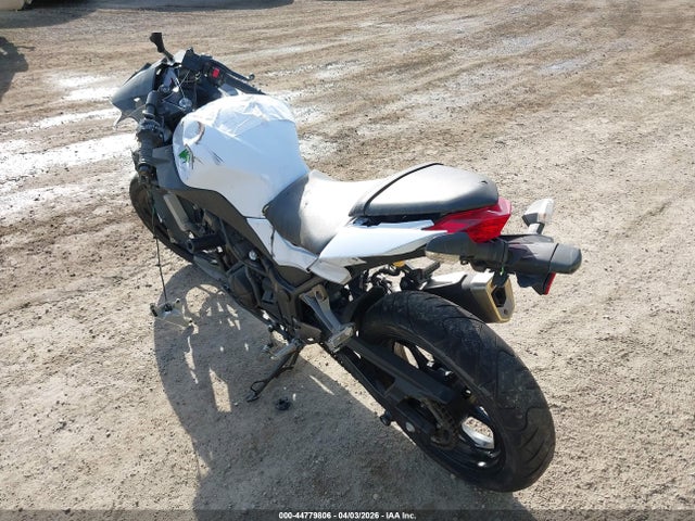 JKAEX8A16FDA21084 Kawasaki Ex300 A