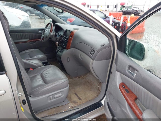 2005 TOYOTA SIENNA 5TDZA22C15S266266 Photo 4
