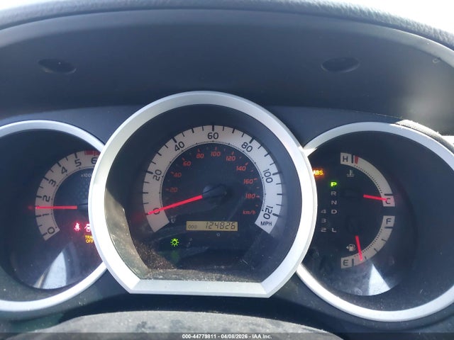 5TFJU4GN8EX064268 Toyota Tacoma Prerunner V6