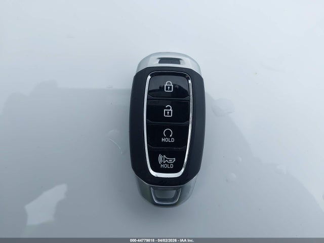 44779818 :رقم المزاد ، KMHRC8A37TU419994 vin ، 2026 Hyundai Venue Sel W/two-tone Roof مزاد بيع