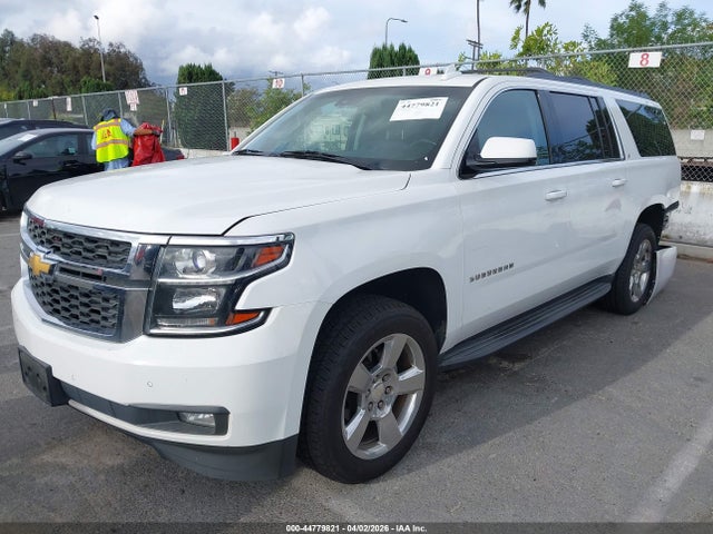 Chevrolet Suburban Lt 2017 1GNSCHKC8HR296437 Image 2