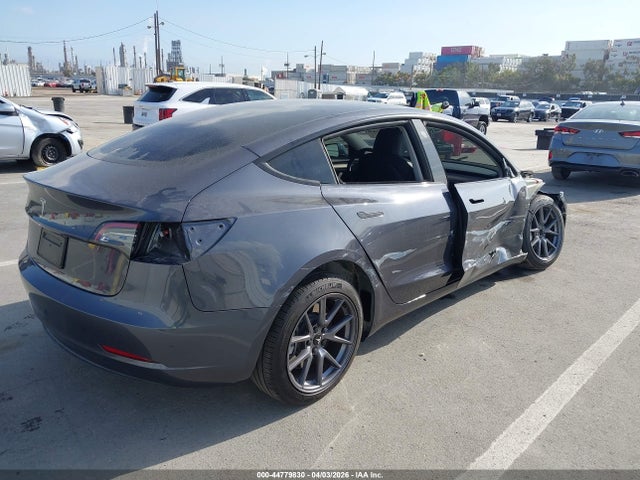 Tesla Model 3 Rear-wheel Drive 2023 5YJ3E1EA8PF706716 Image 4