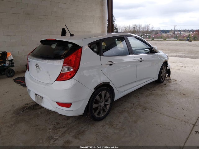2013 HYUNDAI ACCENT KMHCU5AE8DU087729 Photo 3