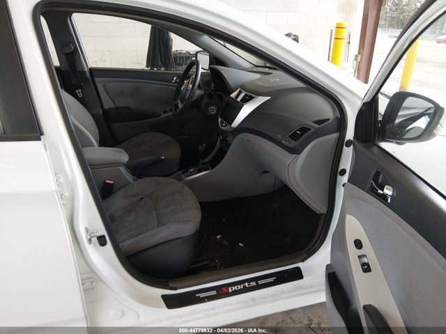 2013 HYUNDAI ACCENT KMHCU5AE8DU087729 Photo 4