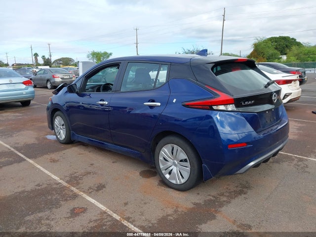 Nissan LEAF S 2025 1N4AZ1BV0SC559323 Image 3