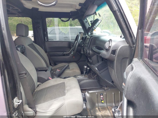 Продаж на аукціоні авто 2014 Jeep Wrangler Unlimited Altitude, vin: 1C4HJWEG0EL304900, номер лоту: 44779908