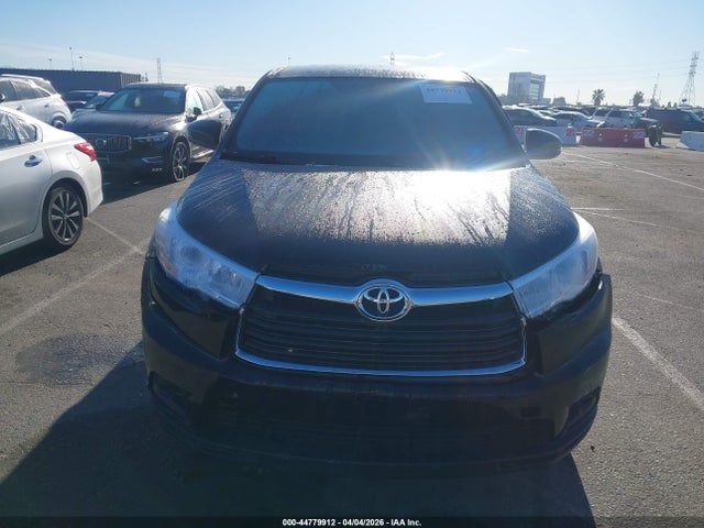 5TDZARFH1GS021856 Toyota Highlander Le
