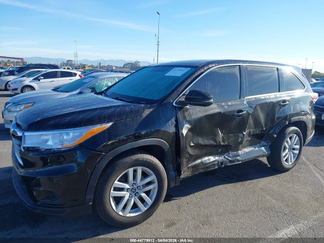 5TDZARFH1GS021856 Toyota Highlander Le