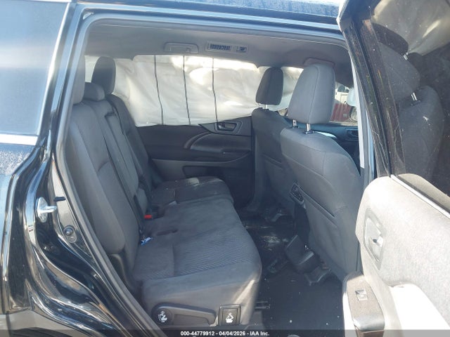 5TDZARFH1GS021856 Toyota Highlander Le