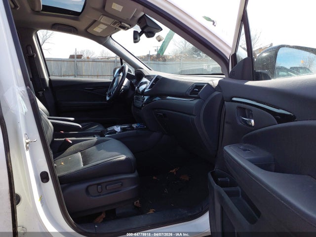 Honda Pilot Elite 2016 5FNYF6H05GB071652 Image 5
