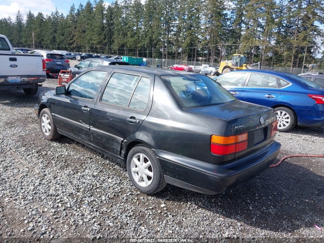44779923 :رقم المزاد ، 3VWSA81H0VM013566 vin ، 1997 Volkswagen Jetta Gls مزاد بيع