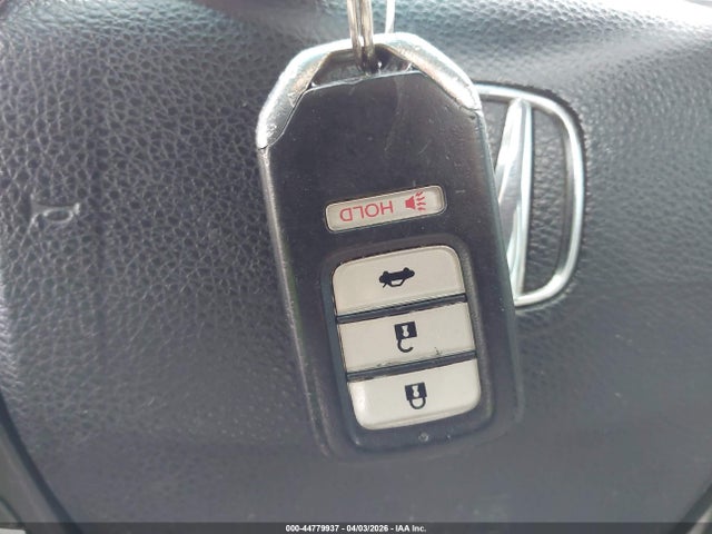 2013 Honda Accord Ex-l მანქანა იყიდება აუქციონზე, vin: 1HGCR2F81DA218297, აუქციონის ნომერი: 44779937