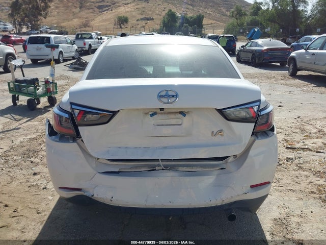 Scion IA 2016 3MYDLBZV1GY143981 Image 16