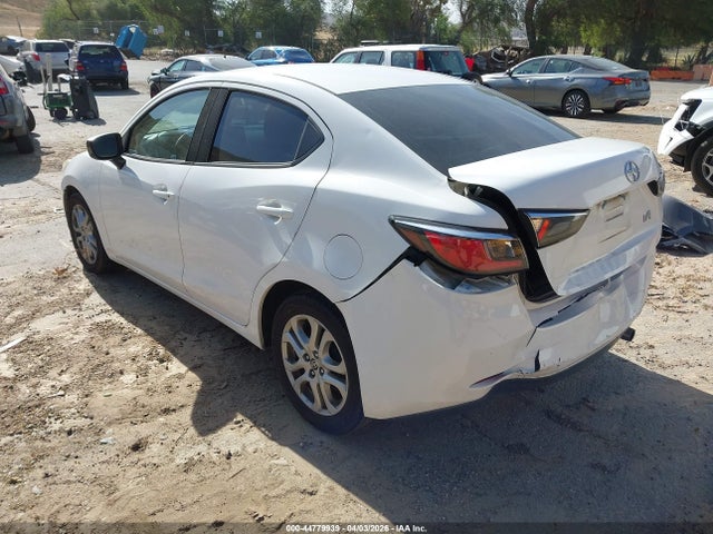 Scion IA 2016 3MYDLBZV1GY143981 Image 3