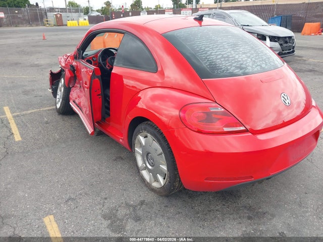 Aukcja sprzedaży 2012 Volkswagen Beetle 2.5l, vin: 3VWJP7AT6CM603874, numer aukcji: 44779940