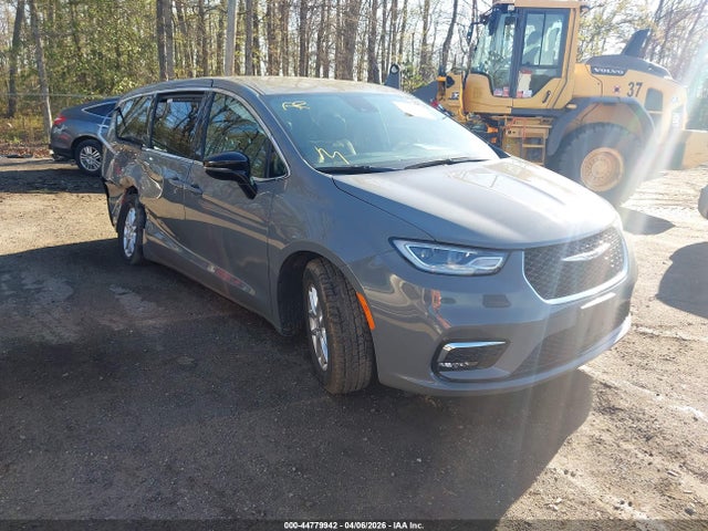 2025 CHRYSLER PACIFICA 2C4RC1BG8SR532068