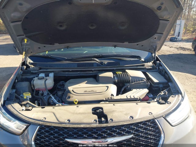 2025 CHRYSLER PACIFICA 2C4RC1BG8SR532068 Photo 9