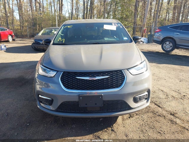 Продажа на аукционе авто 2025 Chrysler Pacifica Select, vin: 2C4RC1BG8SR532068, номер лота: 44779942