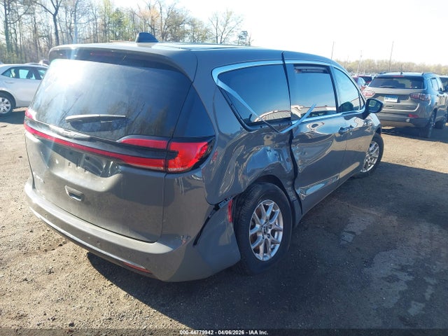 2025 CHRYSLER PACIFICA 2C4RC1BG8SR532068 Photo 3
