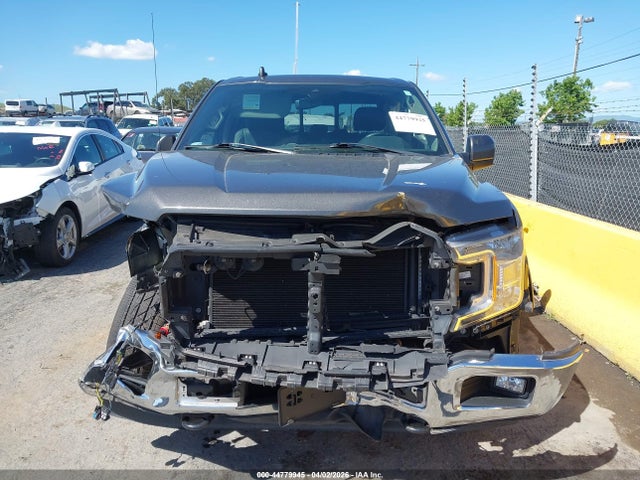 1FTEW1E45KKD82863 Ford F-150 Lariat