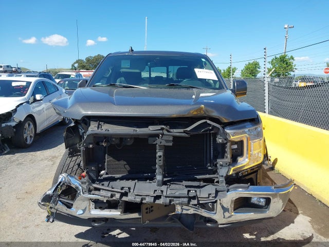 1FTEW1E45KKD82863 Ford F-150 Lariat