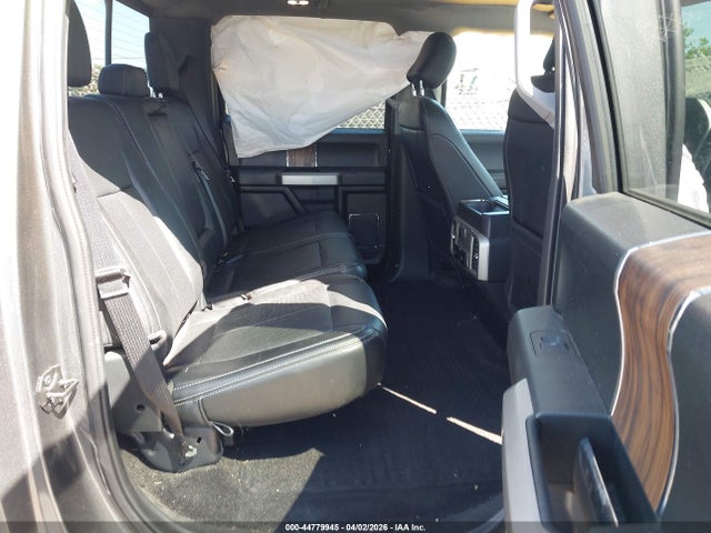 1FTEW1E45KKD82863 Ford F-150 Lariat