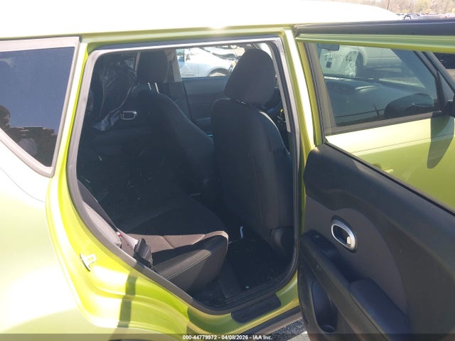 44779972 :رقم المزاد ، KNDJN2A21F7767485 vin ، 2015 Kia Soul مزاد بيع