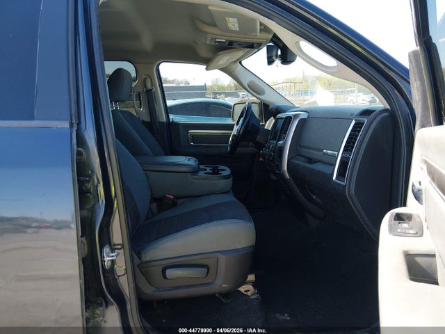 Продажа на аукционе авто 2017 Ram 1500 Big Horn  4x4 6'4 Box, vin: 1C6RR7GT1HS549526, номер лота: 44779990