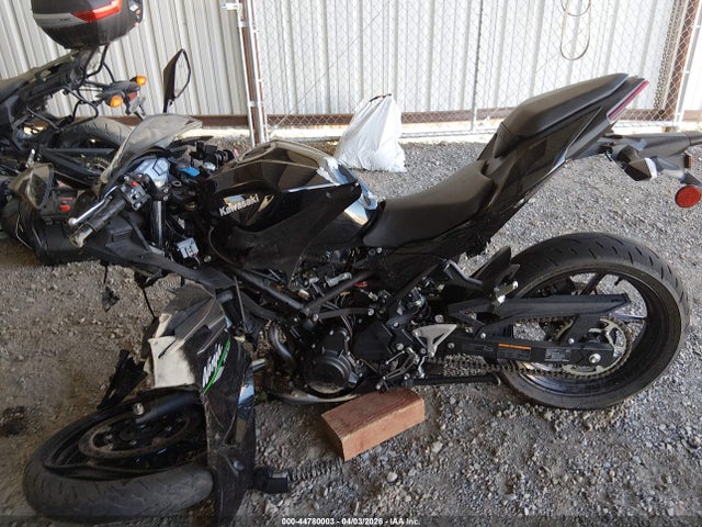 Продажа на аукционе авто 2024 Kawasaki Ex500, vin: ML5EXGG10RDA26965, номер лота: 44780003