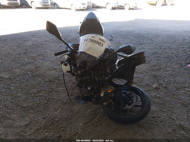 Продажа на аукционе авто 2024 Kawasaki Ex500, vin: ML5EXGG10RDA26965, номер лота: 44780003