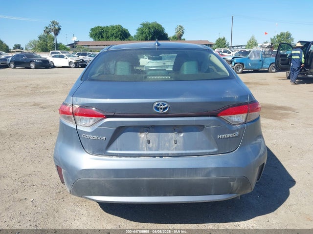 Toyota Corolla Hybrid Le 2022 JTDEAMDE3N3013749 Image 16
